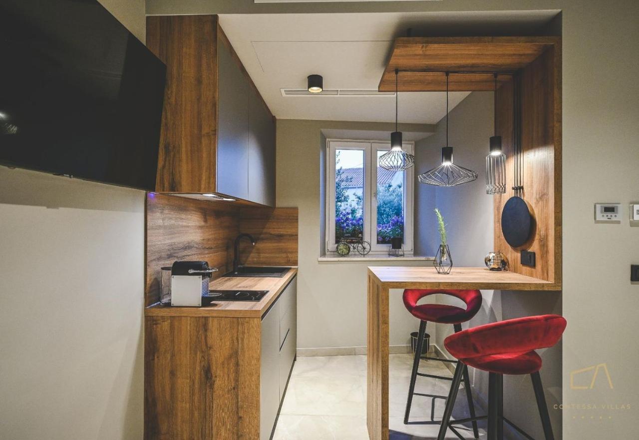 Galija Luxury Suites Đảo Krk Ngoại thất bức ảnh